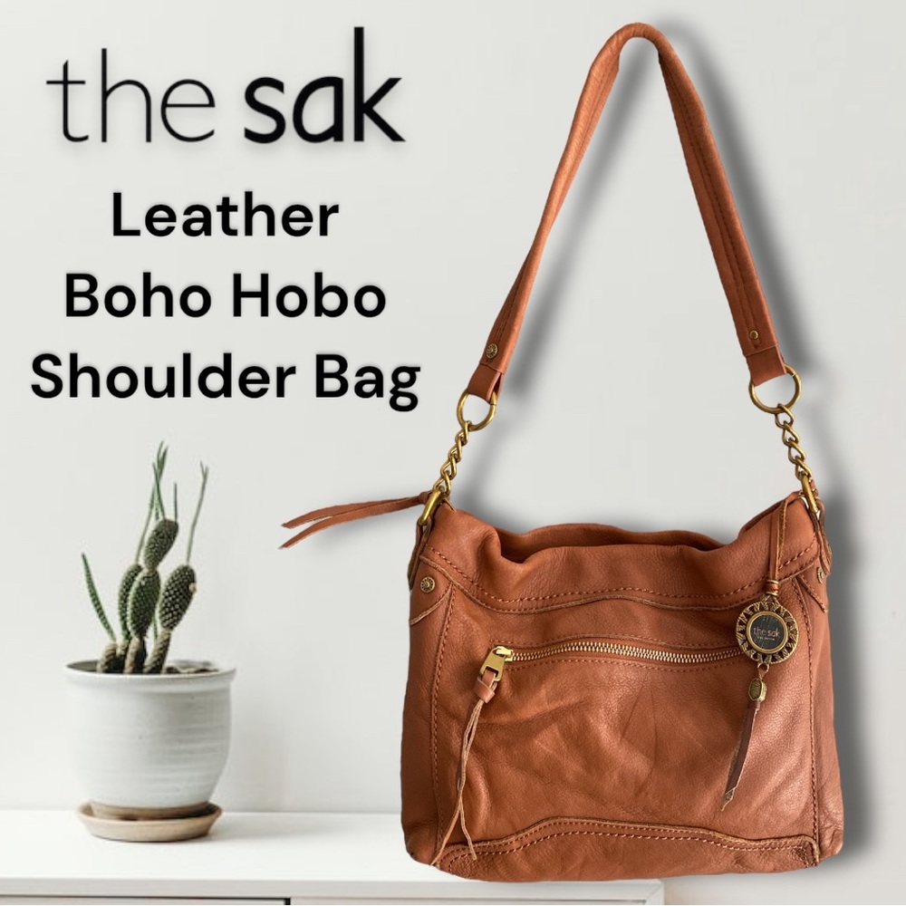 The Sak Leather Boho Hobo Shoulder Bag In Caramel Tan